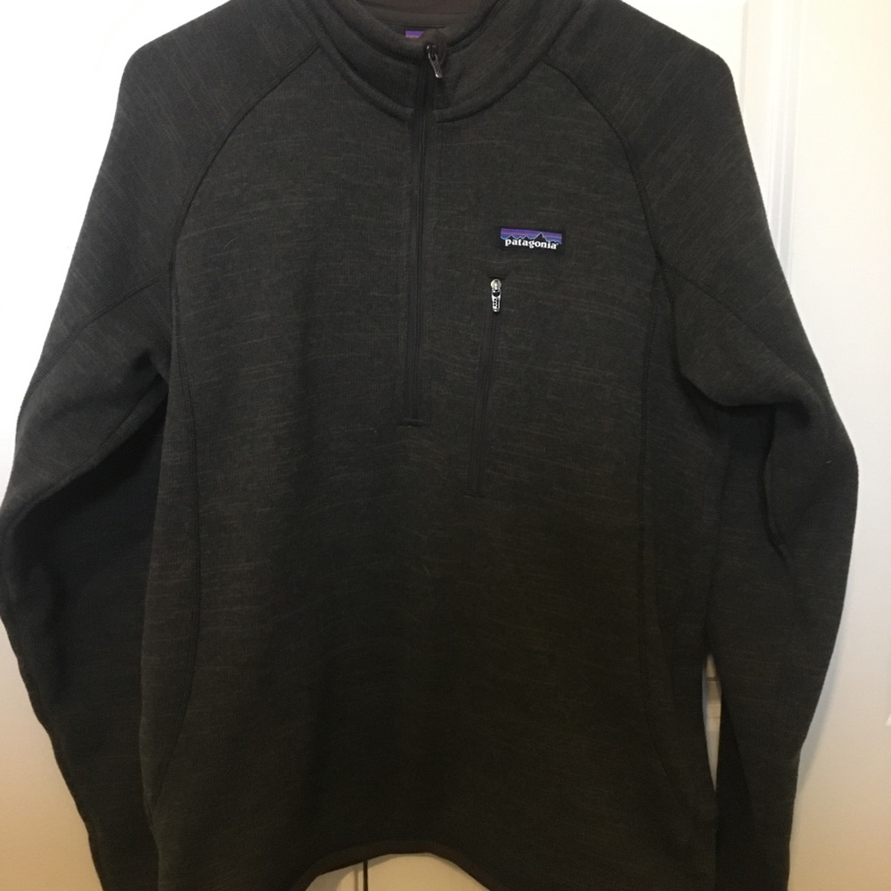Men’s Patagonia size small never worn!